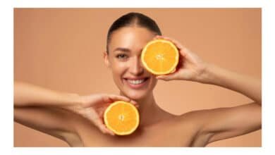 Consumo elevado de vitamina C pode alterar a aparência da pele