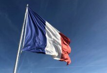 Vazamento em registro bancário francês expõe dados de 1,2 milhão de contas