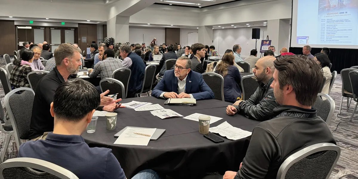 IEEE aproxima startups de hardware e investidores para impulsionar inovações