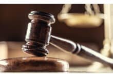 Homem dono do perfil @ihackedthegovernment admite erro à Justiça