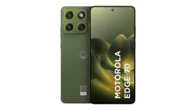 Smartphone Motorola Edge 70 5G – 256GB 24GB (8GB RAM + 16GB RAM Boost), Ultrafino, 3 cameras 50MP, Tela 1.5K extreme Amoled 120hz – Bronze Green
