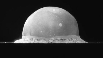 Fotos inéditas do teste nuclear Trinity de 1945 são restauradas