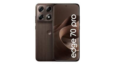 Smartphone Motorola Edge 70 PRO 5G – 256GB 24GB (12GB RAM+12GB Ram Boost), 4 câmeras de 50MP, Tela 1.5K extreme AMOLED 144Hz, Bateria 6500 mAh, IP68/IP69 – Madeira