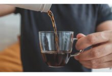 Café está ligado a menos gordura corporal e alterações hormonais, diz estudo