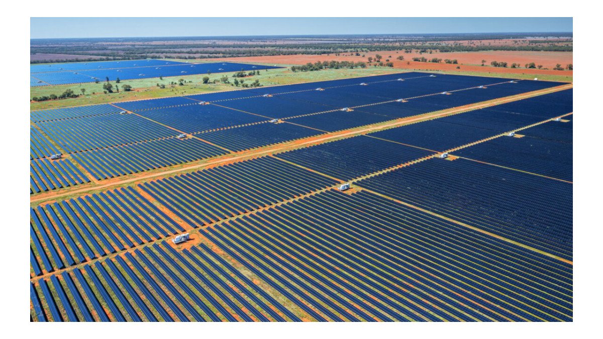 Energia solar lidera novas usinas elétricas inauguradas nos EUA em 2024