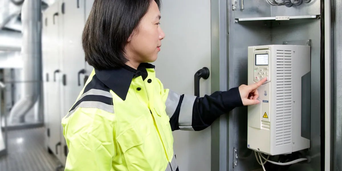 Inversores de frequência ampliam eficiência e capacidade da rede elétrica